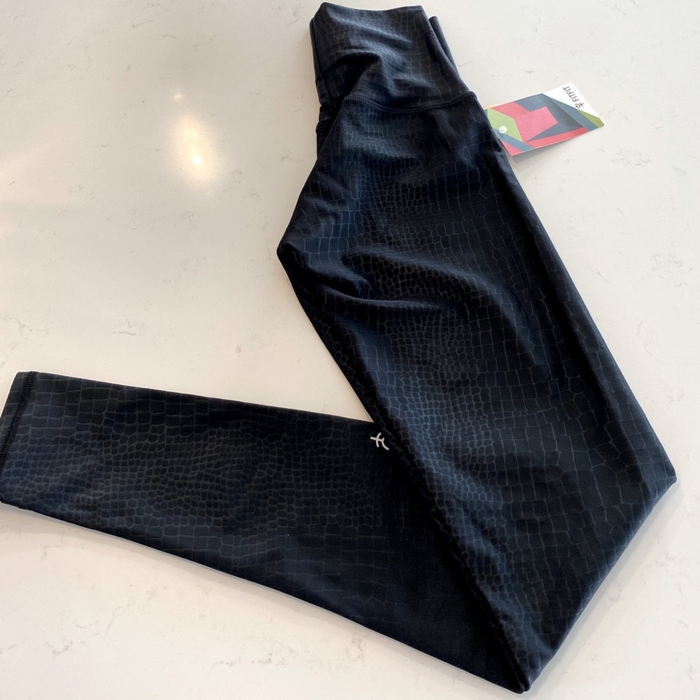 FitFit Leggings Black Animal Print XS